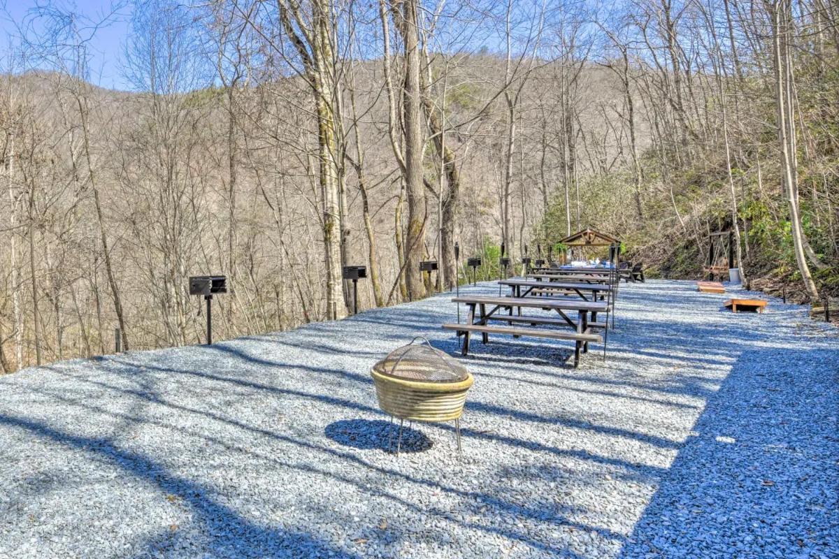 The Lodge Nantahala River Bryson City Exterior photo